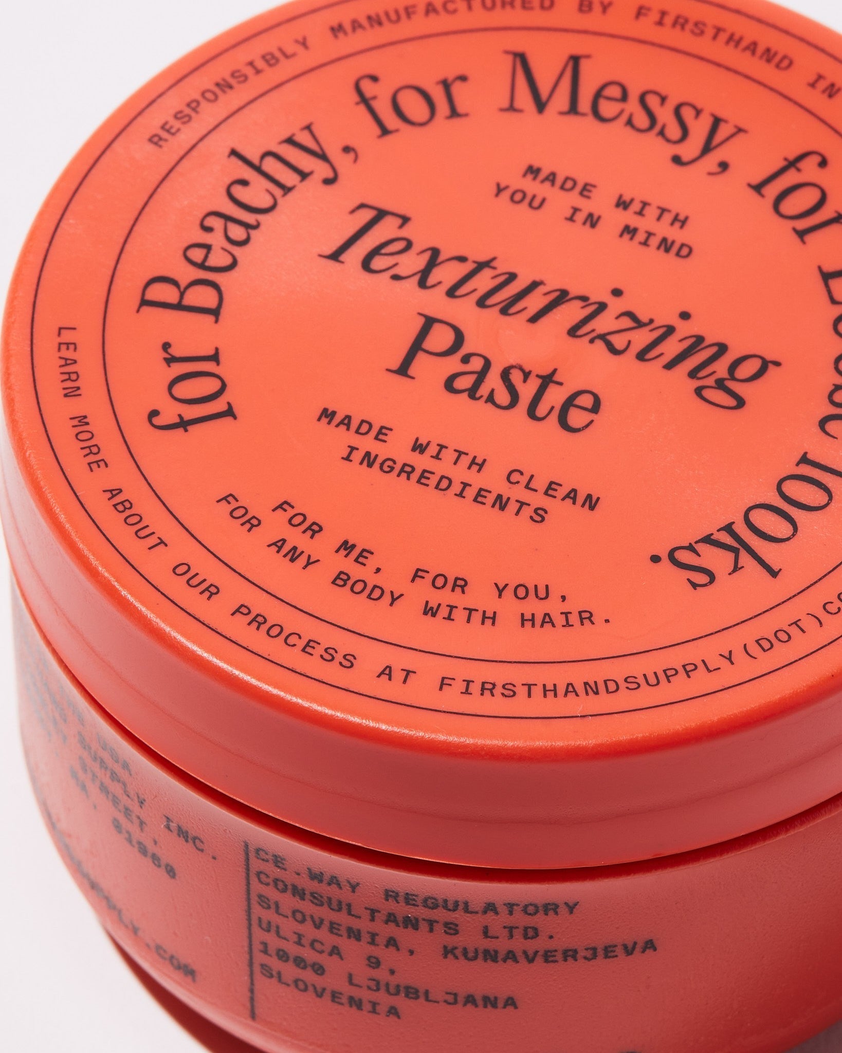 Firsthand Texturizing Paste 88 ml. - dermes store