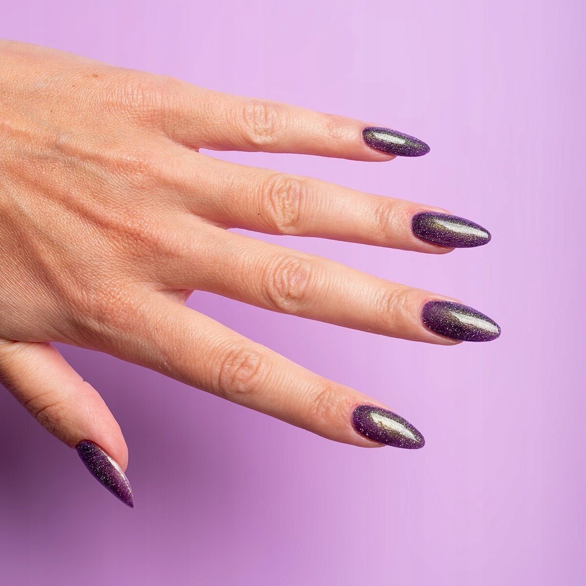 SEMILAC 825 GEL POLISH CYBER VIOLET 7 ML - dermes store