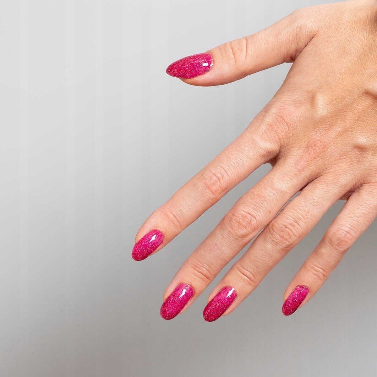 Semilac Professional P105 Ruby Stardust 7 ml. - dermes store