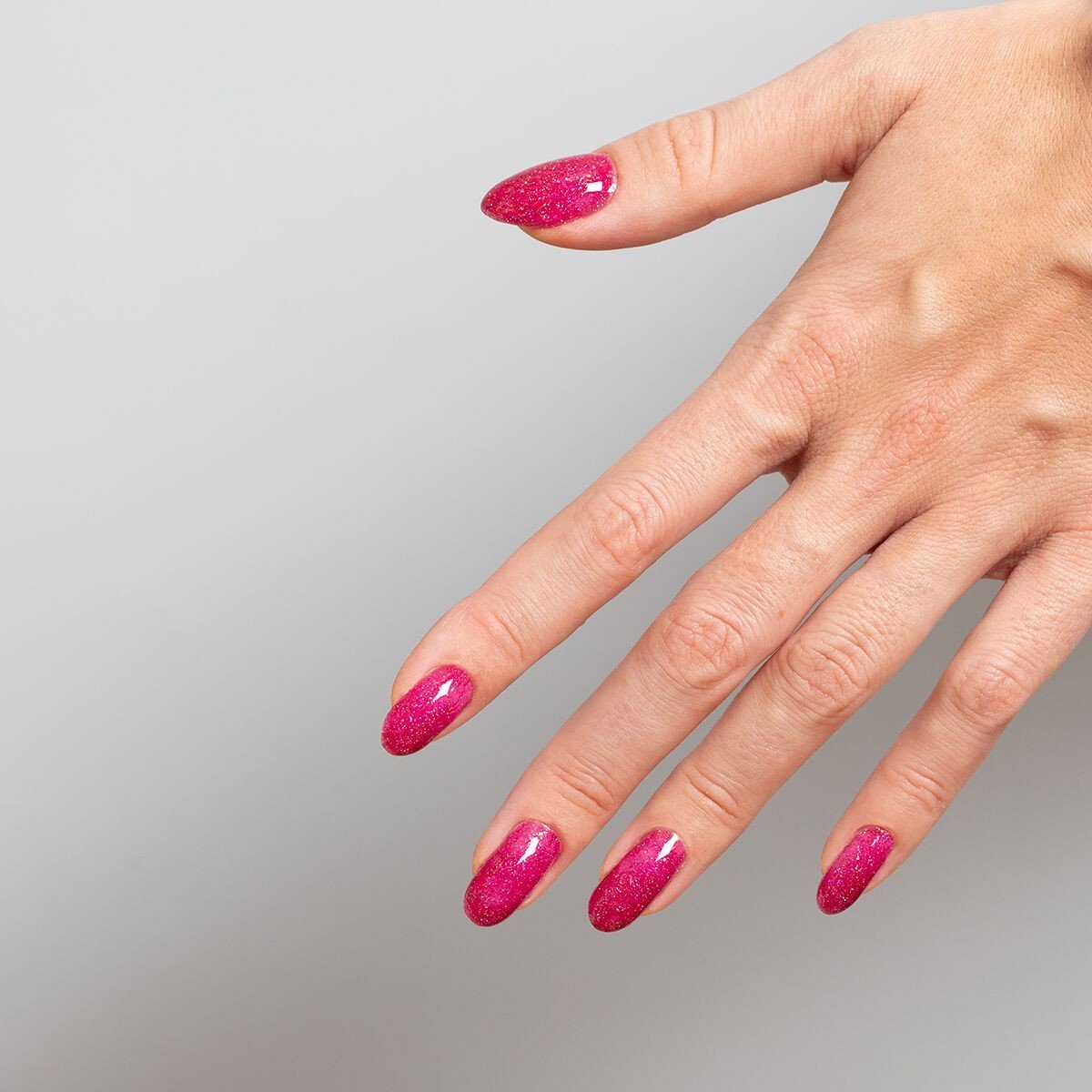 Semilac Professional P105 Ruby Stardust 7 ml. - dermes store